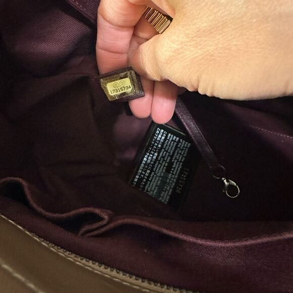 Chanel Tan Quilted Tote Bag with Structured Design - Picture 9 of 14